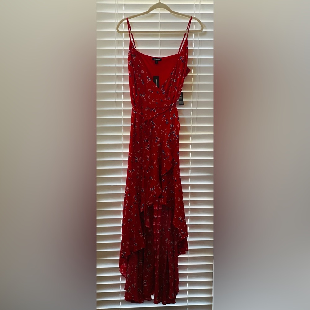 NWT EXPRESS RES FLORAL HIGH LOW WRAP DRESS - LARGE